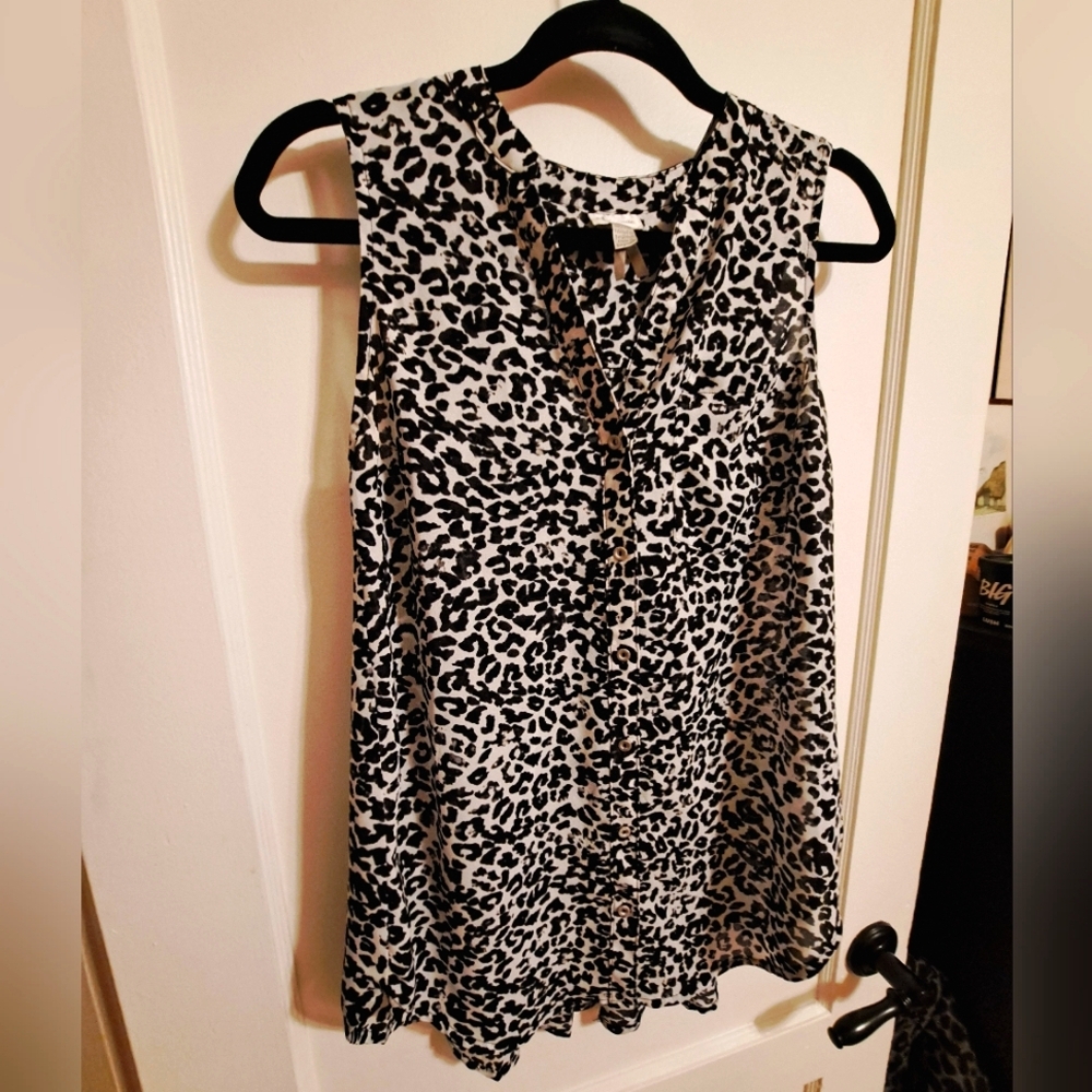 Dynamite Leopard Blouse